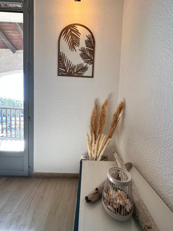 Appartement Duplex 4Pers Climatise - Locations Vld Camargue Saintes-Maries-de-la-Mer Exterior photo